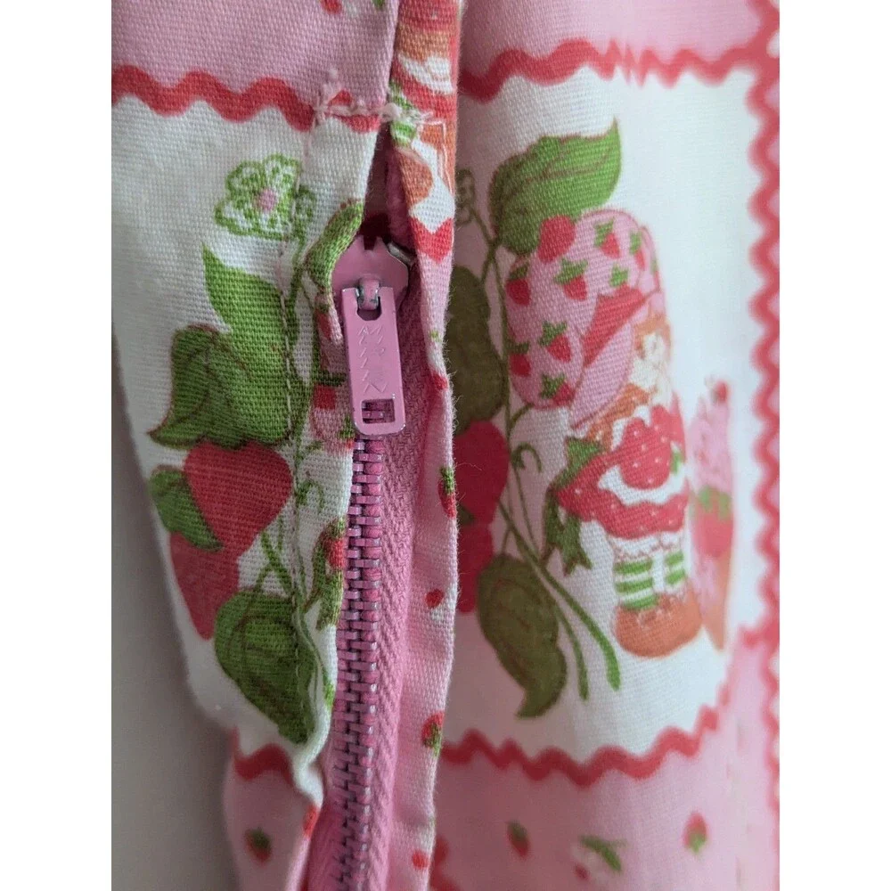Vintage Handmade Strawberry Shortcake Fabric Pillowcase Zip Sleepover Pockets